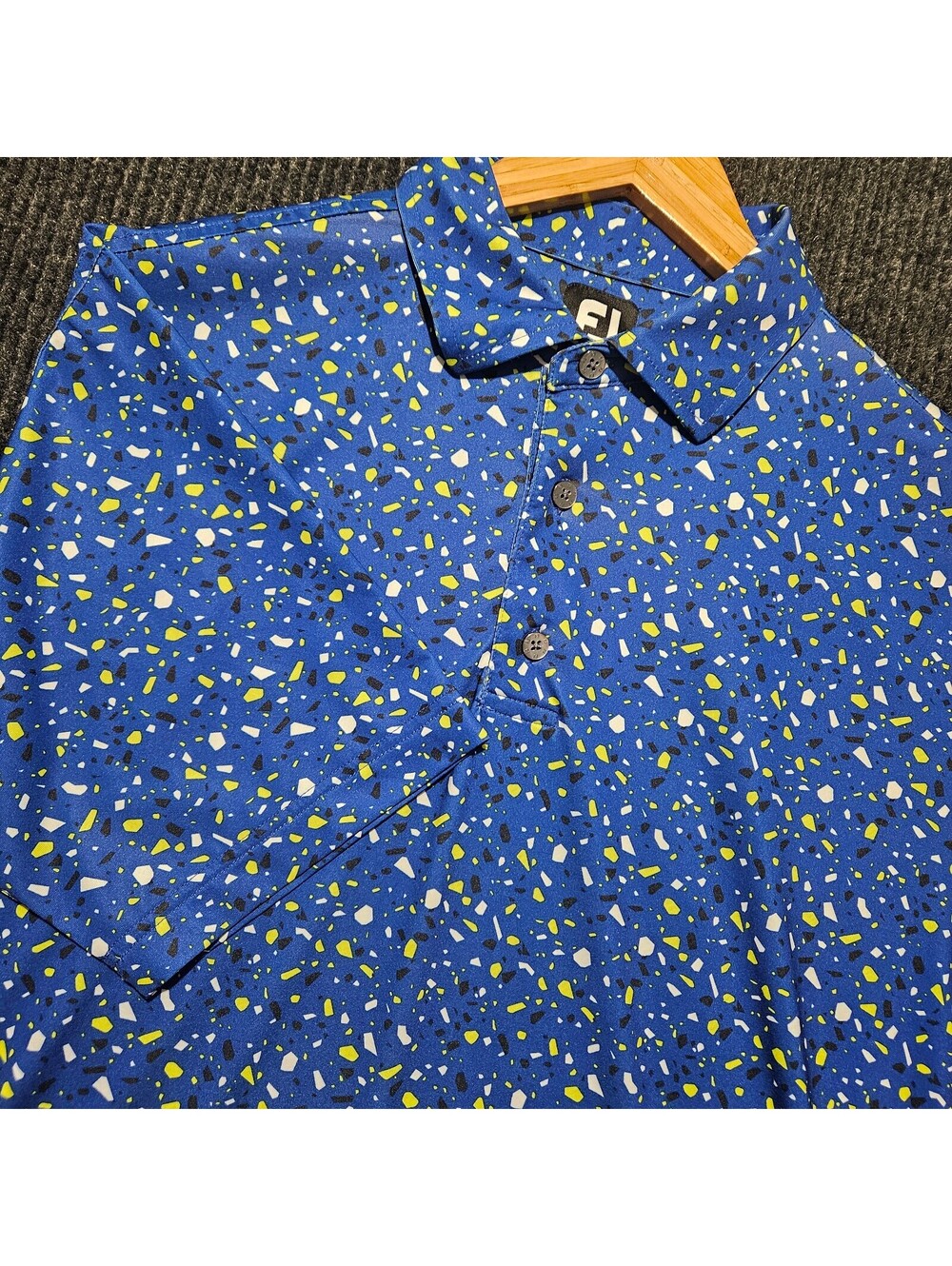 FJ FootJoy Men's Blue Golf Polo Shirt Medium terrazzo print